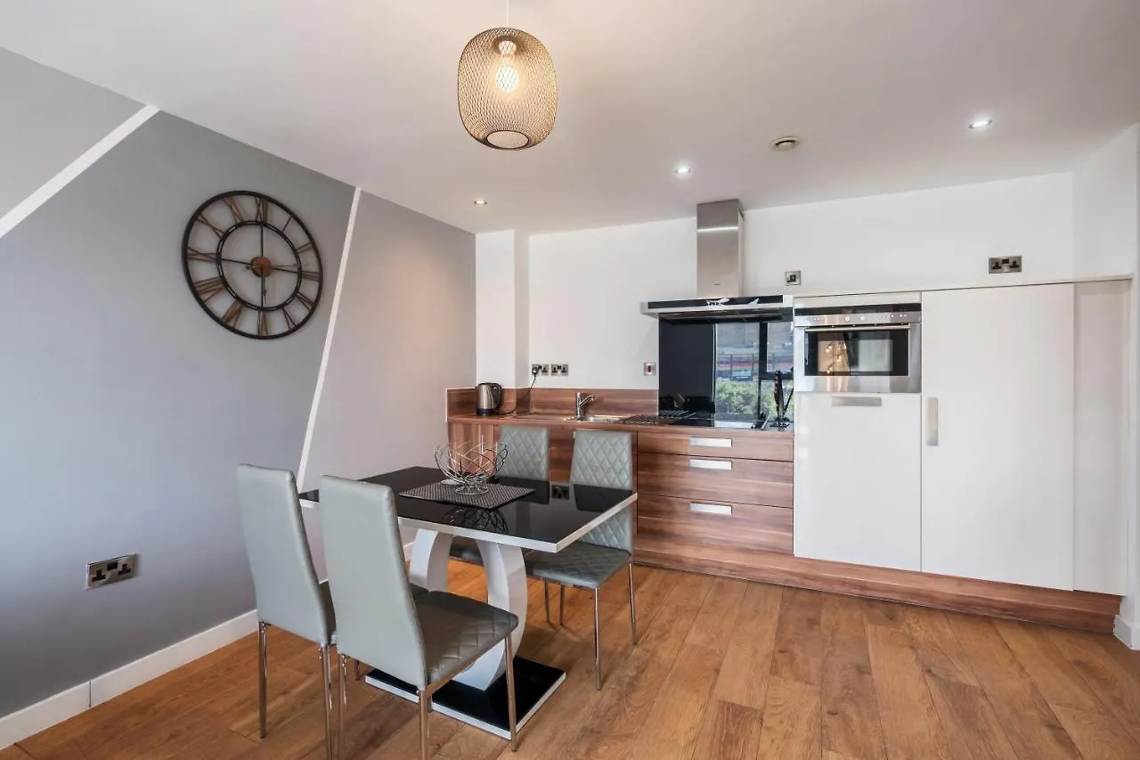 Lovely 2Br Apt In Sheffield City Centre 0*,